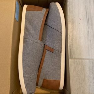 TOMS CLASSIC Frost Grey Chambray (NWT)